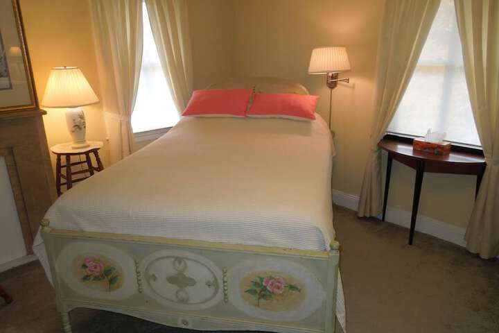 Room 8 of 31