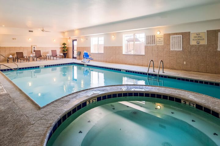 Pool 4 of 20