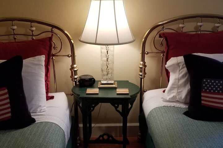 Room 63 of 138