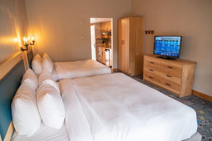 Room 48 of 95