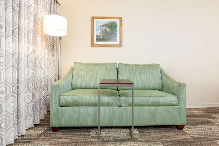 Hampton Inn & Suites Niles / Warren