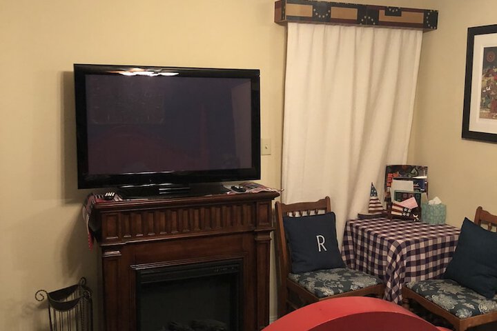 Room 122 of 289