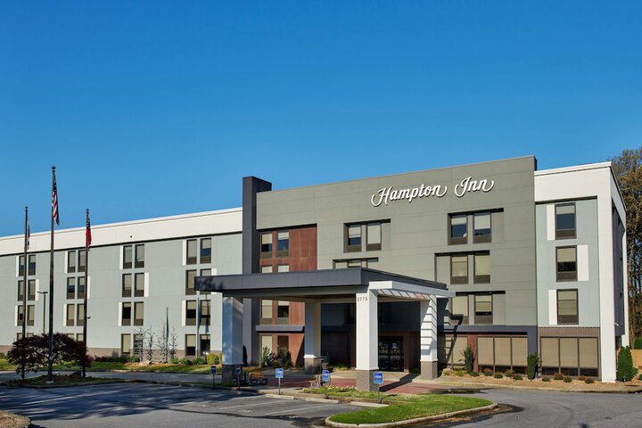 Hotel 2 of 28