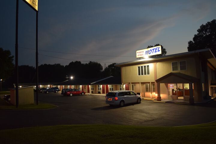 White Oaks Motel Pennsville / Carneys Point