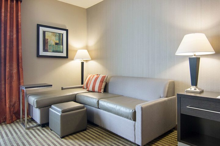 Room 20 of 34