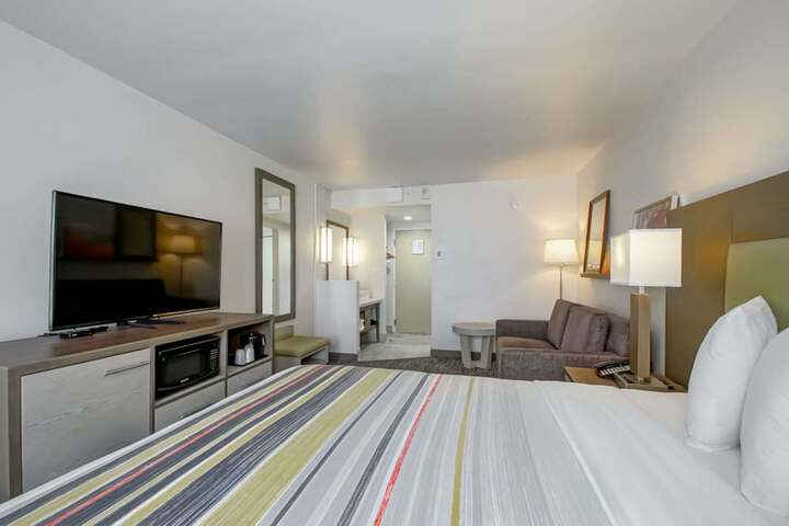 Room 40 of 46
