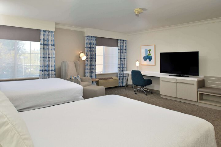 Room 54 of 93