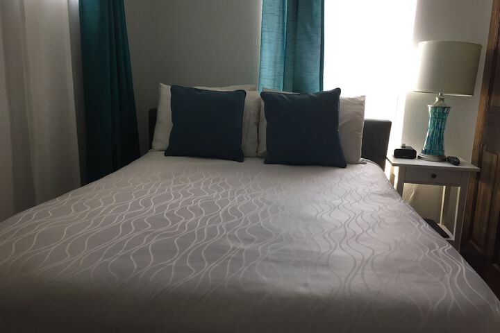 Room 54 of 162
