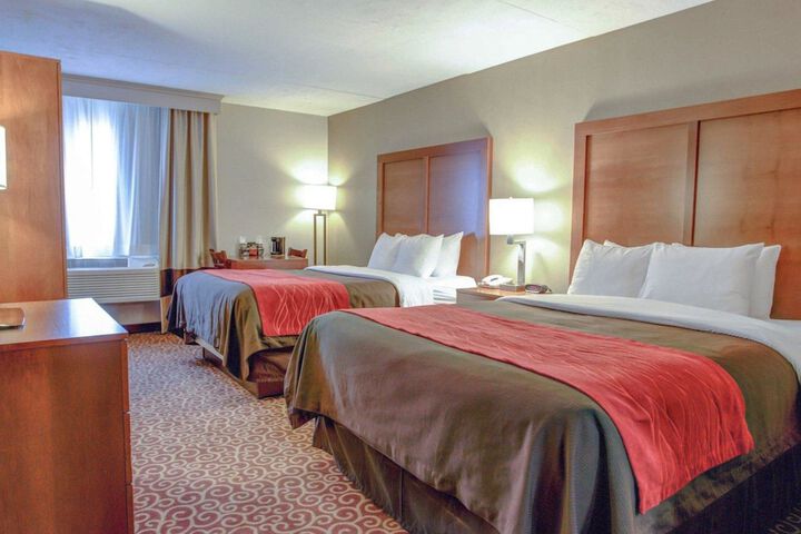 Room 33 of 52