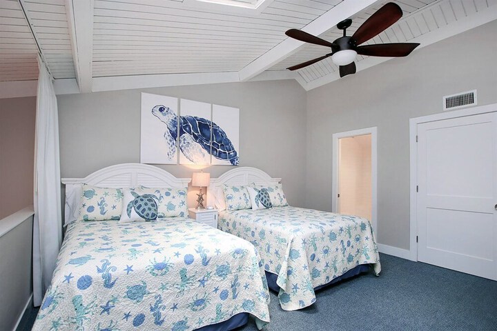 Beach Villas