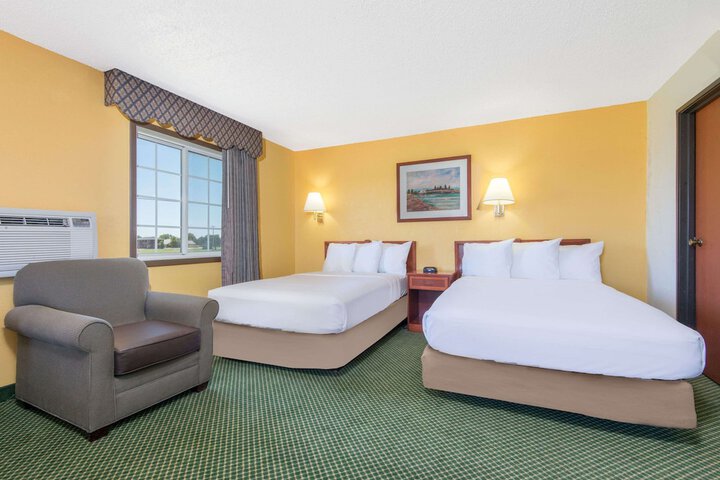 Room 12 of 15