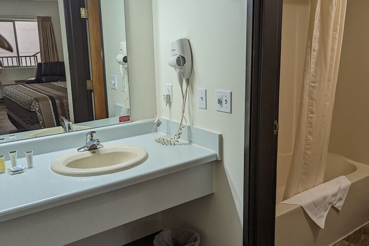 Travelodge Inn & Suites by Wyndham Deadwood