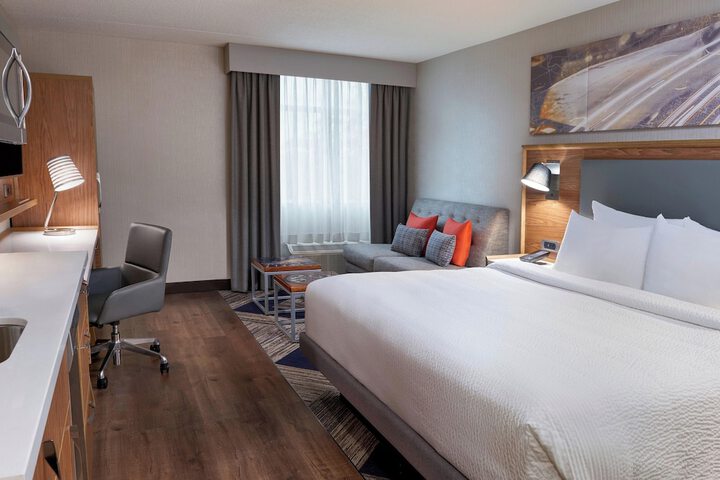 Four Points by Sheraton Hamilton - Stoney Creek