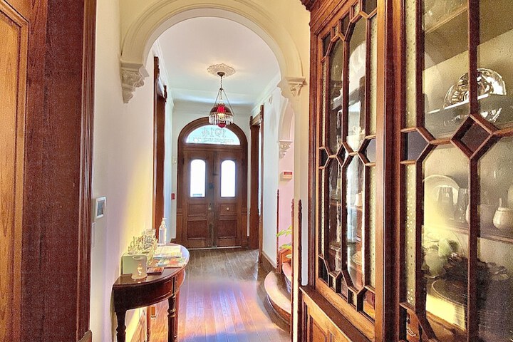 Coppersmith Inn B & B