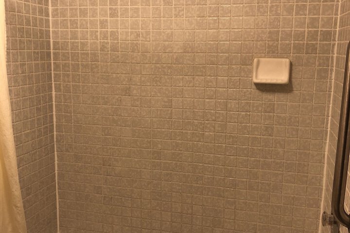 Room 62 of 125