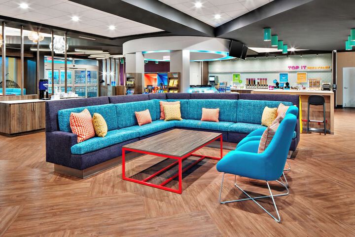 Hotel Interior 10 of 23