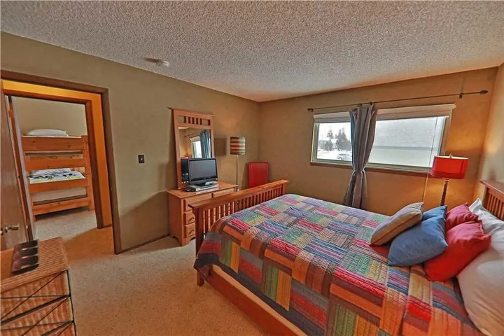 Meadow Ridge 08-01 2 Bedrooms 2 Bathrooms Condo
