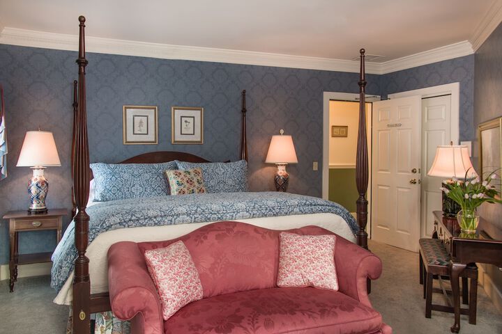 Room 44 of 71