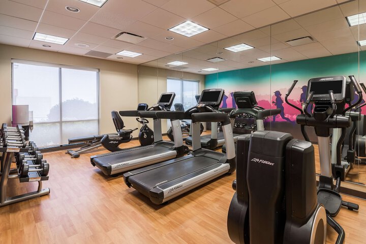Hyatt Place Bentonville / Rogers