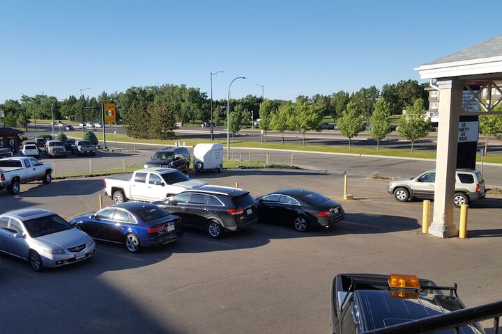 Knights Inn Lethbridge