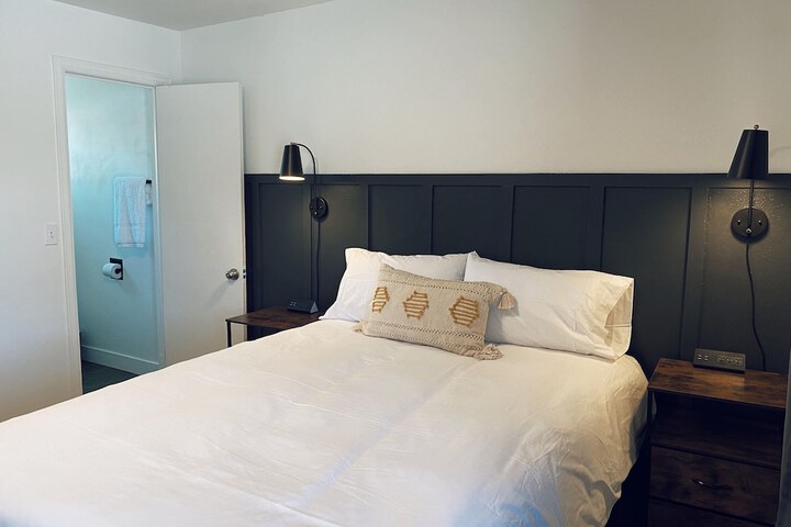 Room 15 of 43