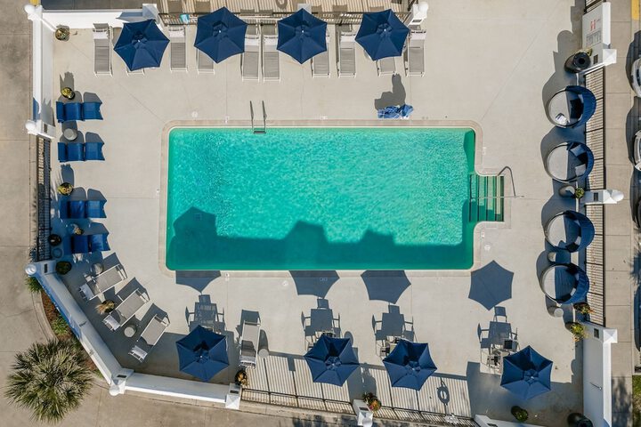 Hotel Alice at Atlantic Beach