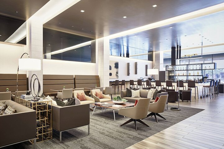 Lounge 39 of 44