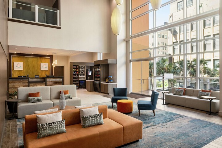 Hotel Interior 9 of 25