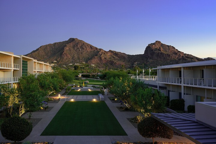 Hotel 5 of 147