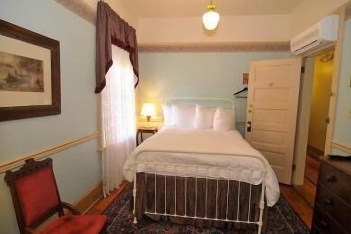 Atlantic Hotel