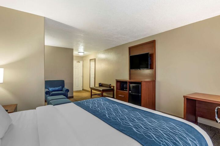 Room 22 of 32