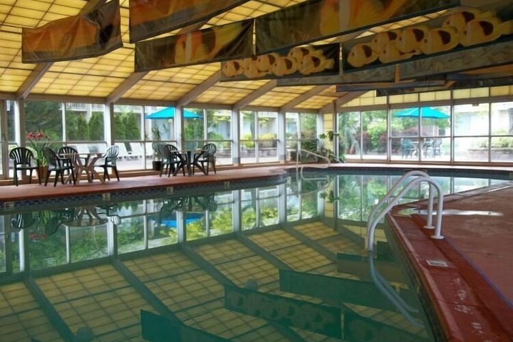 Pool 4 of 29