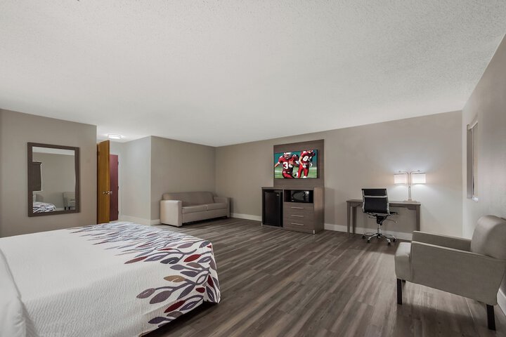 Red Roof Inn & Suites Vineland - Buena