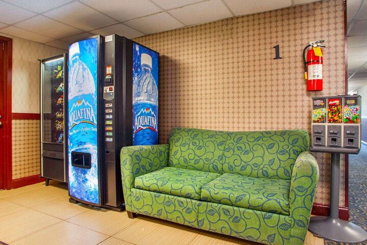 Rodeway Inn Meadowlands