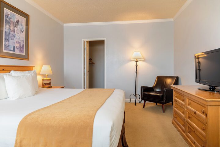 Legacy Vacation Resorts - Steamboat Hilltop