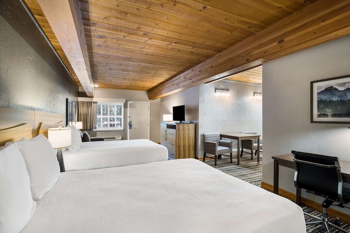 Room 21 of 61