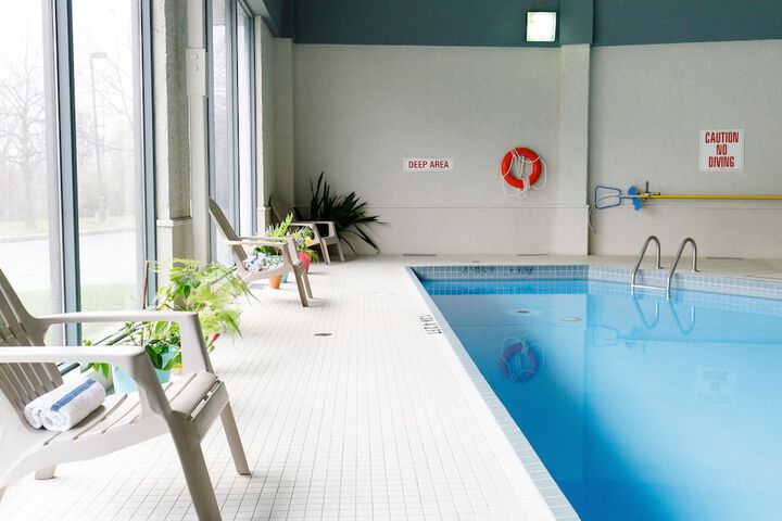 Pool 4 of 44