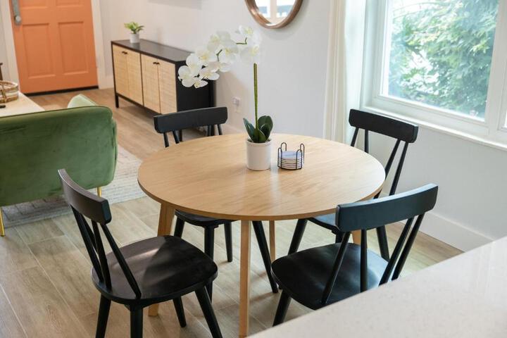 Be a Nomad - Margaret House - 2blks from the Bch