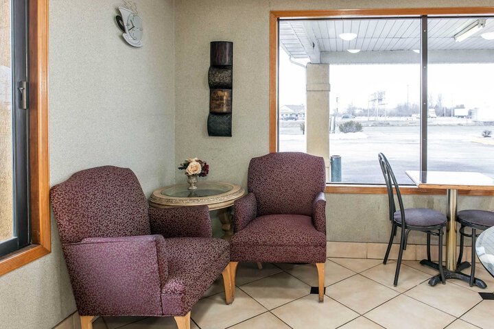 Econo Lodge Seymour