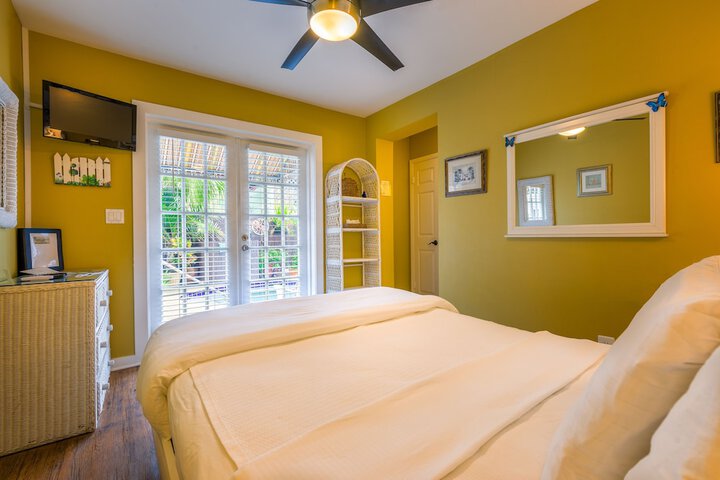 Room 20 of 64
