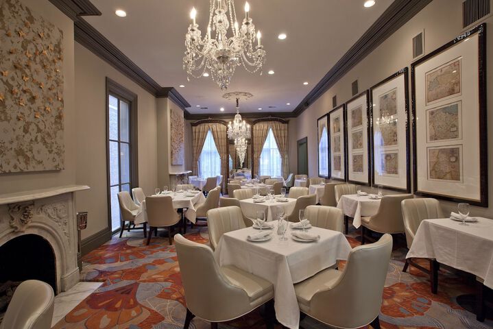 Dining 61 of 67