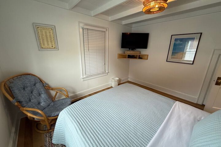 Island Guesthouse and Motel