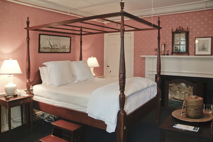 Room 21 of 22