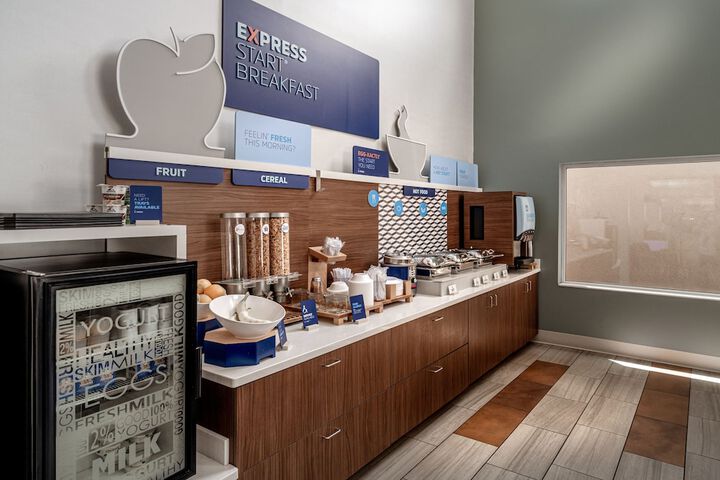 Holiday Inn Express Hotel & Suites Pikeville by IHG