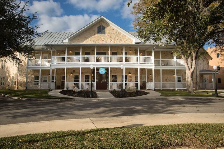 Hotel 3 of 108