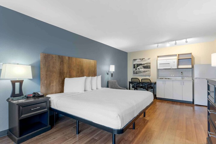 Extended Stay America Suites San Francisco San Mateo SFO