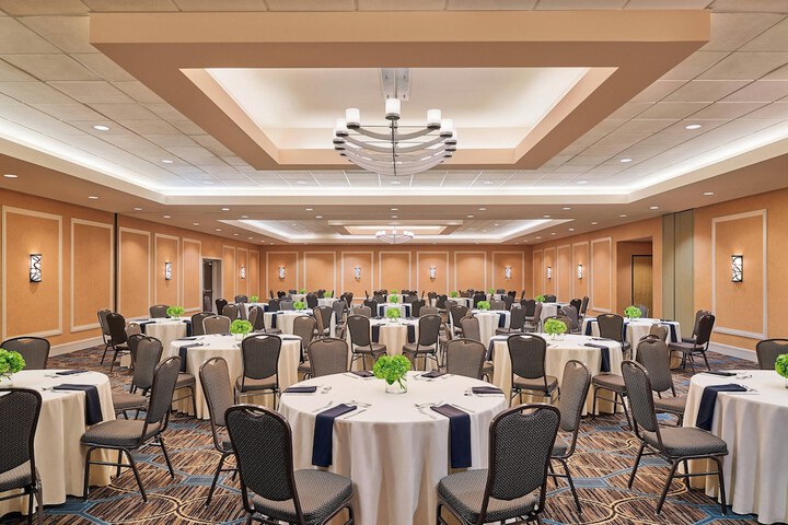 Sheraton North Houston at George Bush Intercontinental