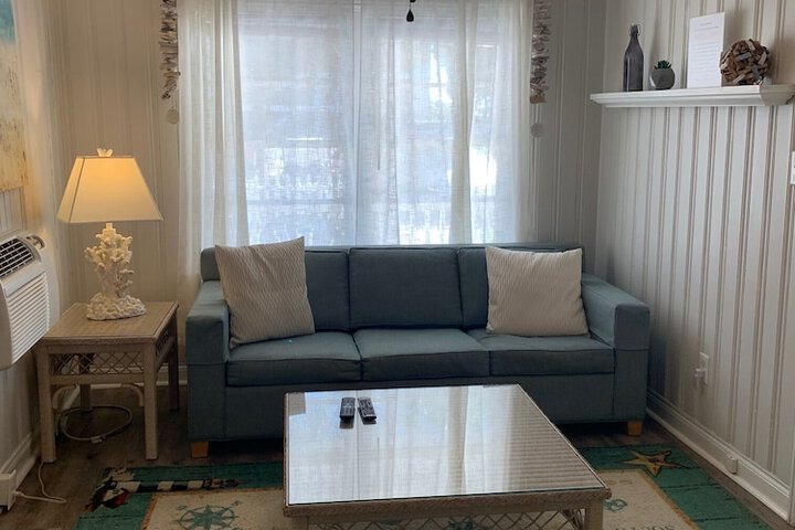 Room 56 of 90