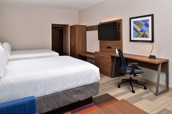 Room 42 of 71