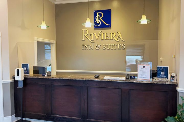 Riviera Inn and Suites 1000 Islands
